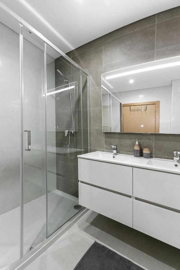 Zahra Place - Stylish Flat Nazare Exterior photo